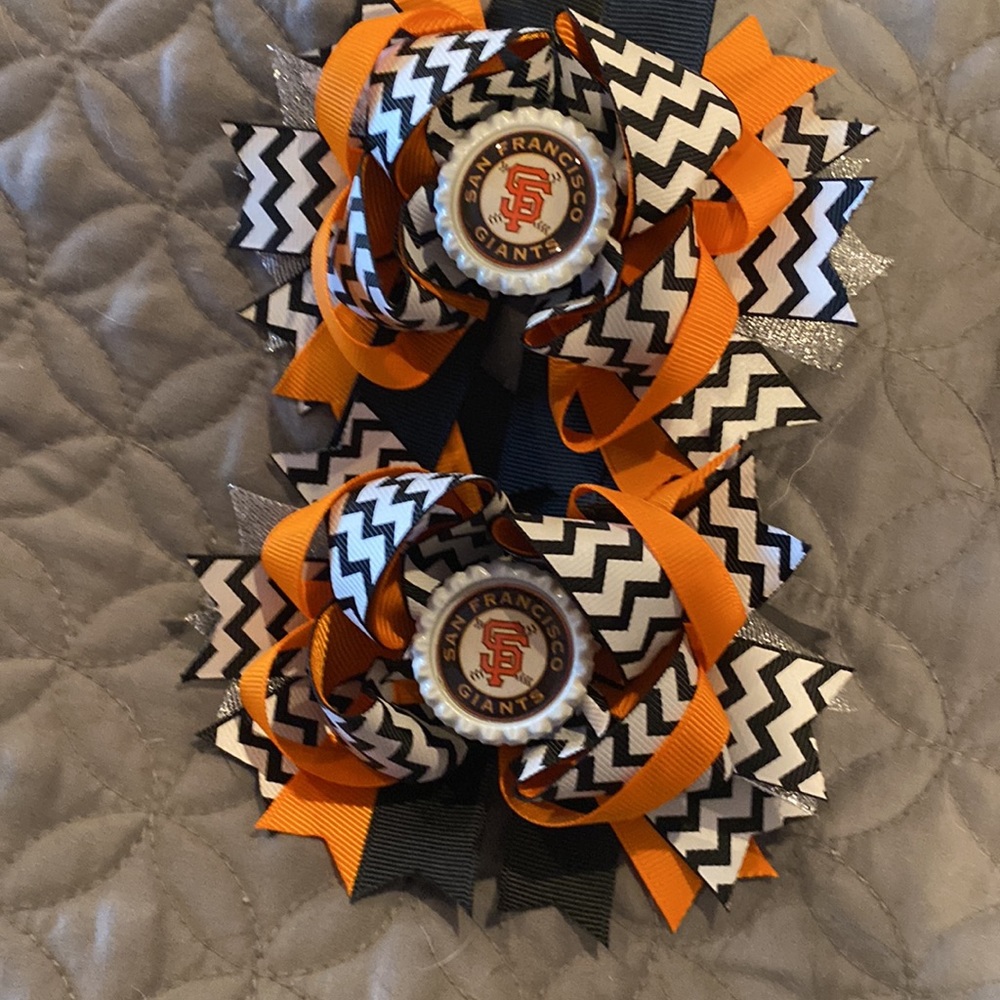 1 one San Francisco Giants Sf baseball team girls hair bow